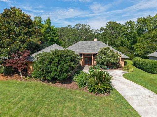 8 Wells East Dr, Hilton Head Island, SC, 29926-2024 | Card Image