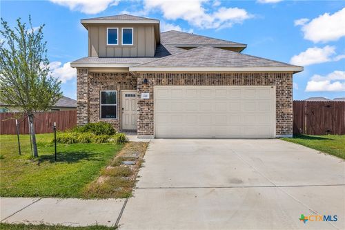 221 Longmount Cv, Liberty Hill, TX, 78642-2523 | Card Image