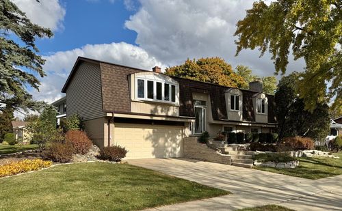416 Trinity Ct, Buffalo Grove, IL, 60089-4459 | Card Image