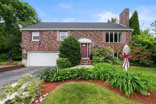 154 Liberty Bell Cir, Weymouth, MA, 02189-2154 | Card Image
