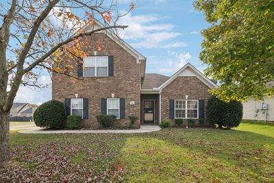 4051 Sequoia Trail, House other with 3 bedrooms, 2 bathrooms and 2 parking in Spring Hill TN | Image 1