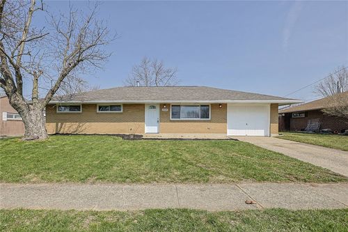 5595 Shady Oak Street, Huber Heights, OH, 45424 | Card Image