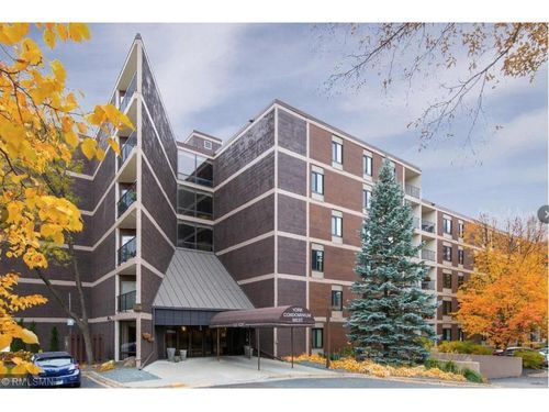 apt-415-7220 York Ave S, Edina, MN, 55435-4460 | Card Image