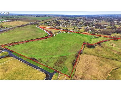 33149 Kuhn Ln, Hermiston, OR, 97838-6565 | Card Image