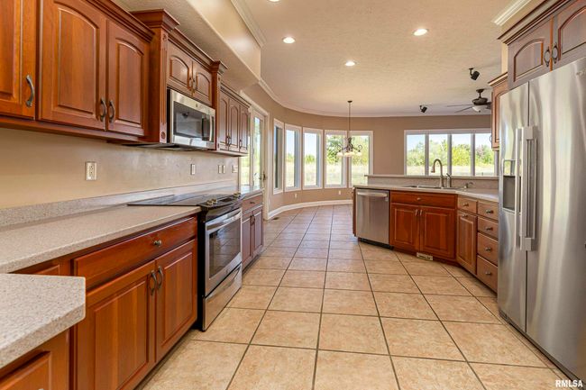 1511 Chart Hills Dr, House other with 4 bedrooms, 4 bathrooms and null parking in Marion IL | Image 14