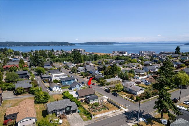 close to Pt Ruston and beaches | Image 30