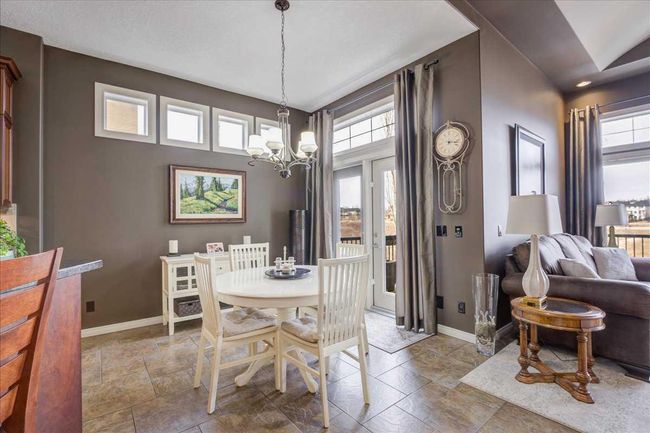 22 Tuscany Estates Crescent Nw, Home with 3 bedrooms, 2 bathrooms and 4 parking in Calgary AB | Image 17