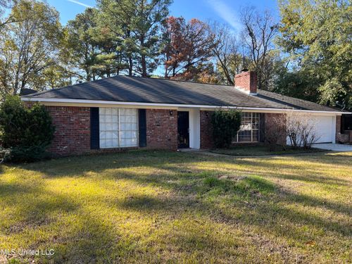 1504 Hawthorne Pl, Clinton, MS, 39056-3911 | Card Image