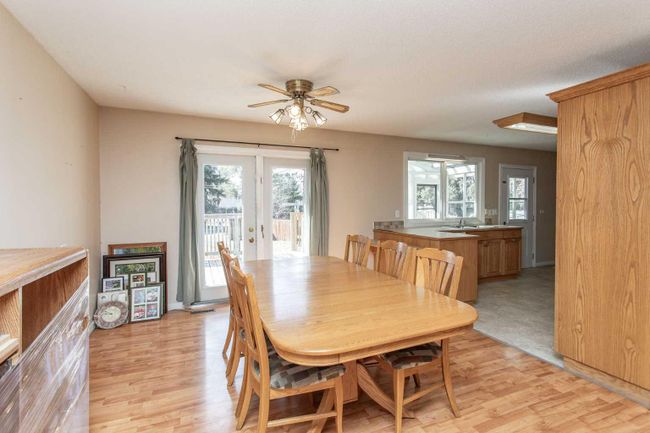 5339 51 Avenue, Home with 3 bedrooms, 2 bathrooms and 6 parking in Lacombe AB | Image 6