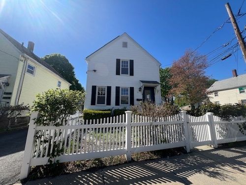 59 Business St, Boston, MA, 02136-2125 | Card Image