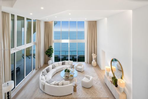 ph5002-17875 Collins Ave, Sunny Isles Beach, FL, 33160-2718 | Card Image