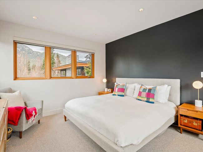 8007 Cypress Place, House other with 4 bedrooms, 3 bathrooms and 4 parking in Whistler BC | Image 16