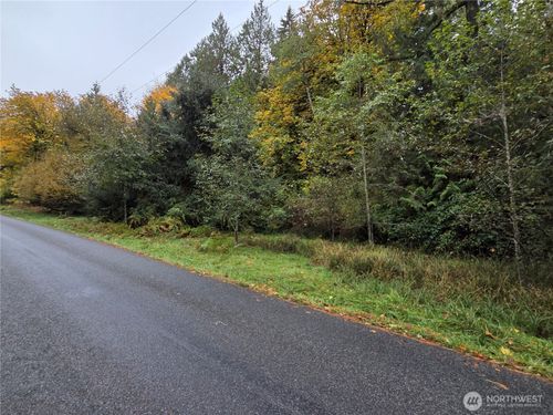 8721 Salty Dr Nw, Olympia, WA, 98502-9302 | Card Image