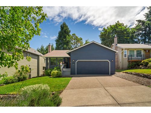 8832 Sw 50th Ave, Portland, OR, 97219-3351 | Card Image