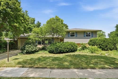 742 E Baldwin Road, Palatine, IL, 60074 | Card Image