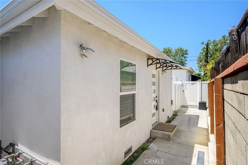 101-2129 N Pepper Street, Burbank, CA, 91505 | Card Image