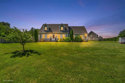 174 Rolling Meadow Dr, Bangor, ME, 04401-8804 | Card Image