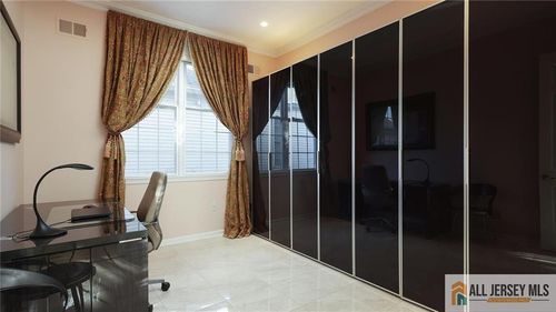 79 Riviera Dr, Monroe, NJ, 08831-8906 | Card Image