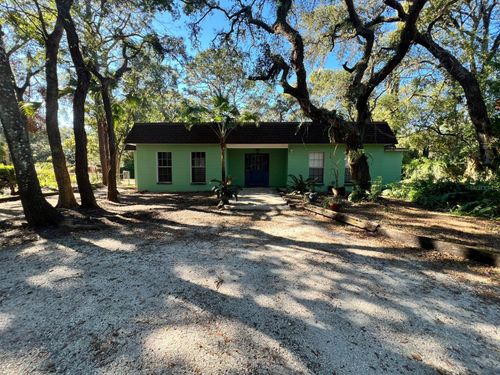 12308 N 52nd St, TEMPLE TERRACE, FL, 33617-1424 | Card Image