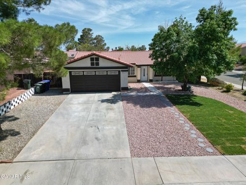 10779 Begonia St, Adelanto, CA, 92301-3894 | Card Image
