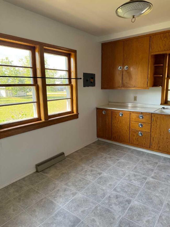 10313 103 Street, House other with 3 bedrooms, 1 bathrooms and 5 parking in Hythe AB | Image 14