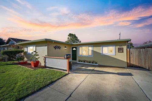 329 Carnegie Dr, Milpitas, CA, 95035-5912 | Card Image