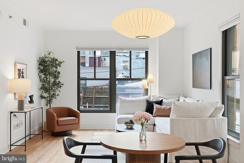 203-910 M St Nw, WASHINGTON, DC, 20001-6316 | Card Image