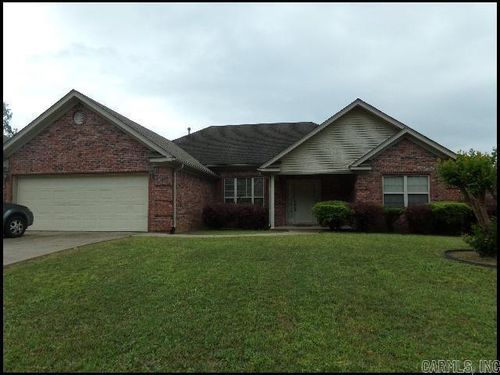31 Congressional Dr, Little Rock, AR, 72210-2851 | Card Image