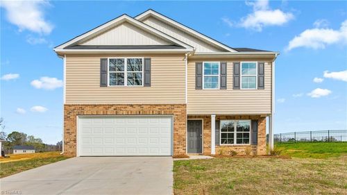 251 Warbler Way, Lexington, NC, 27295-8948 | Card Image