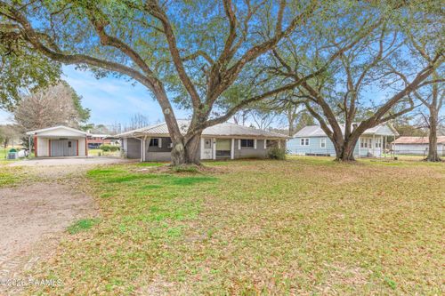 2333 Main Highway, Breaux Bridge, LA, 70517 | Card Image