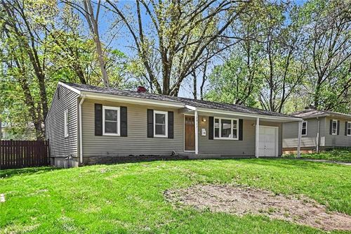 7917 56th Street, Kansas City, MO, 64119 | Card Image