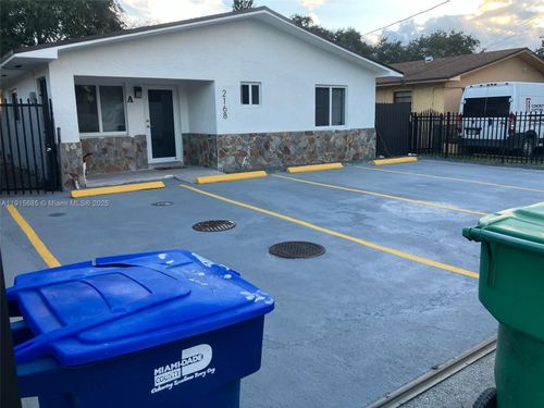 apt-a-2168 Nw 91st St, Miami, FL, 33147-3115 | Card Image