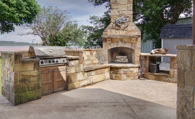 1047 Airport Rd, House other with 3 bedrooms, 2 bathrooms and null parking in Graford TX | Image 14