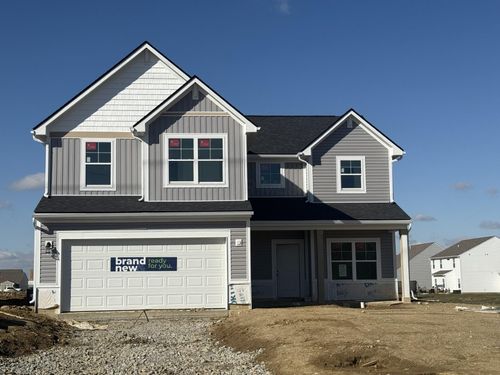 233 Maddoxx Drive, London, OH, 43140 | Card Image