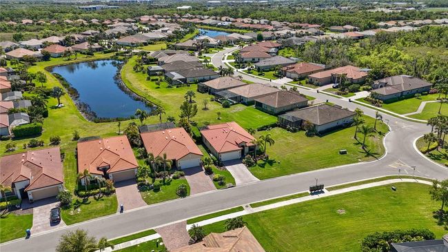10008 Carnoustie Pl, House other with 3 bedrooms, 2 bathrooms and null parking in BRADENTON FL | Image 33