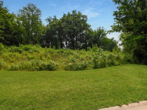 13251 Promontory Trl, Roscoe, IL, 61073-9758 | Card Image