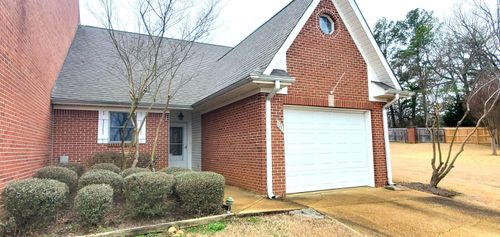 1213 Winwood Cv, Tupelo, MS, 38801-6472 | Card Image