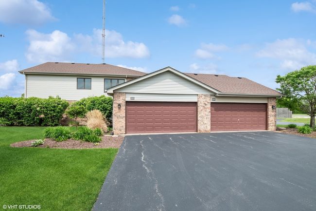 2 - 19463 Manchester Dr, Condo with 2 bedrooms, 2 bathrooms and 2 parking in Mokena IL | Image 26
