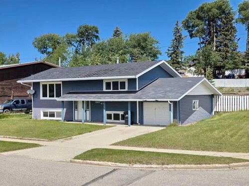 10902 97 Avenue, Grande Cache, AB, T0E0Y0 | Card Image