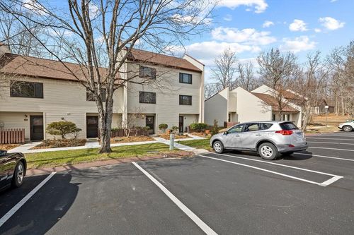 47 Wilshire Heights Dr, CROSSVILLE, TN, 38558-6261 | Card Image