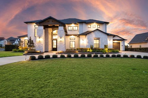 2105 Bennet Ct, Conroe, TX, 77384-5500 | Card Image