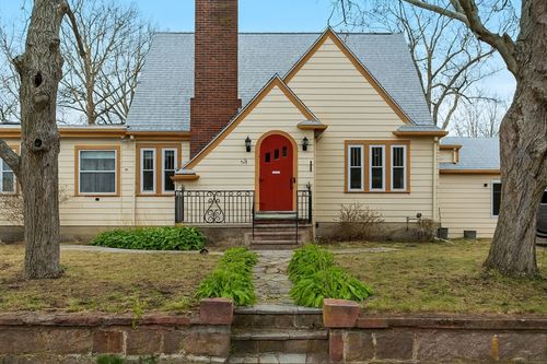 r-28 Edgeworth St, Weymouth, MA, 02189-2405 | Card Image