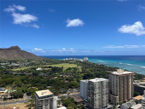3610-229 Paoakalani Ave, Honolulu, HI, 96815-3764 | Card Image