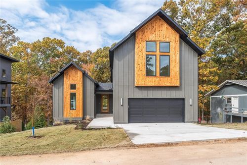 6 Chippenham Ln, Bella Vista, AR, 72714-2634 | Card Image