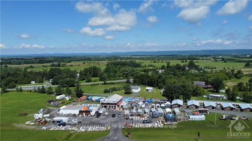 3330 The 17th Rd, Prescott Russell, ON, K0B1K0 | Card Image