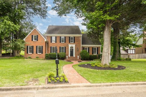 2800 Windham Pl, Germantown, TN, 38138-7327 | Card Image