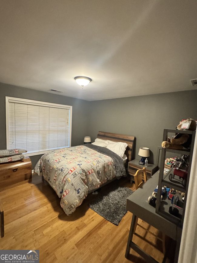 374 Persimmon Dr, House other with 5 bedrooms, 3 bathrooms and 8 parking in Sharpsburg GA | Image 24