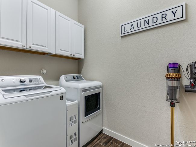 15729 La Subida Trl, House other with 3 bedrooms, 3 bathrooms and null parking in Helotes TX | Image 20