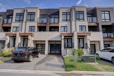 33 Golden Trail, House attached with 3 bedrooms, 3 bathrooms and 3 parking in Vaughan ON | Image 1