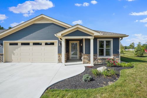 124 Willows End, Bellefontaine, OH, 43311-2772 | Card Image